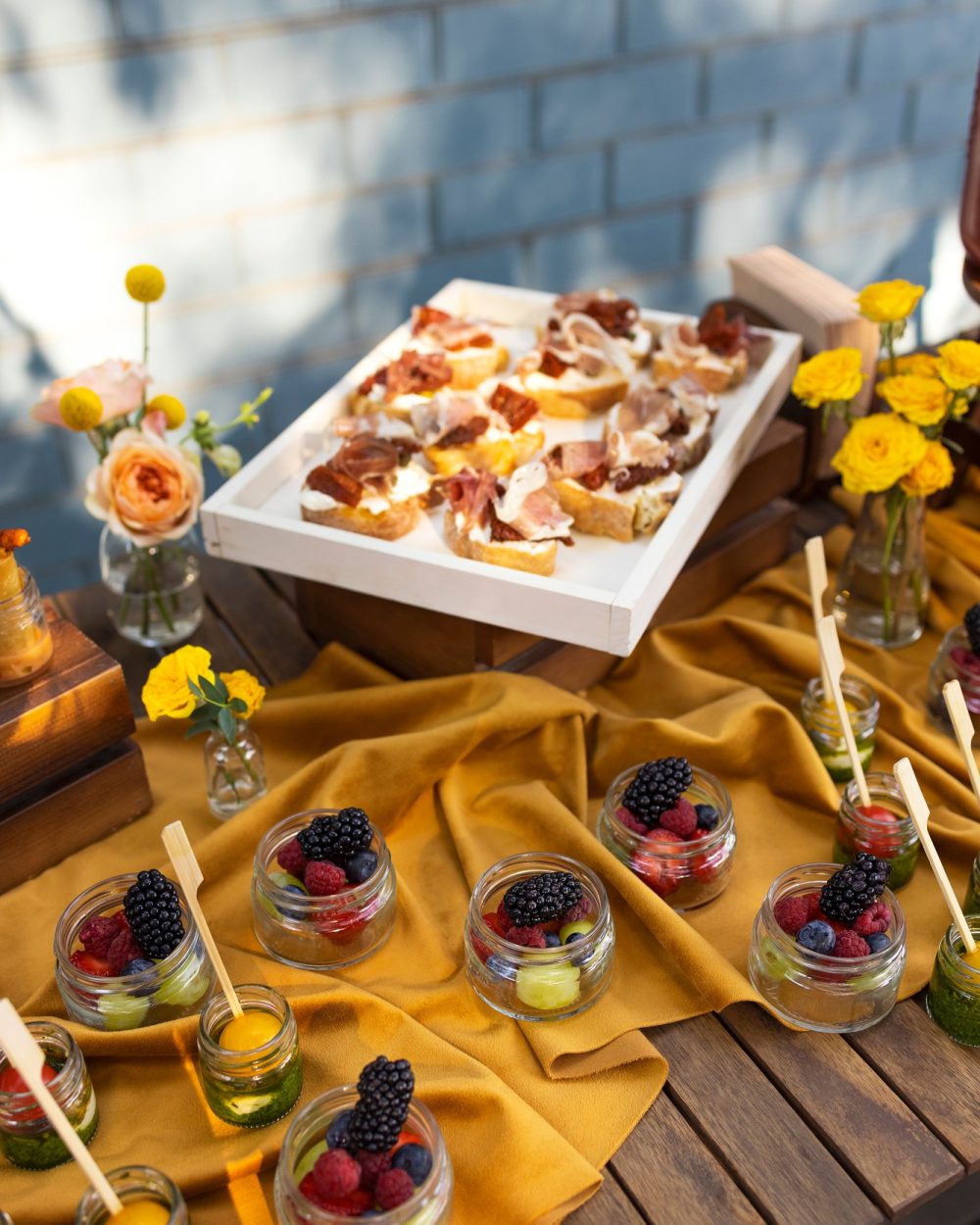 Backyard barbeque party at summer, elegant decoration, luxury catering